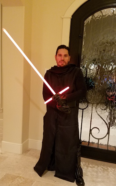 TFA Kylo Ren costume review by Victor
